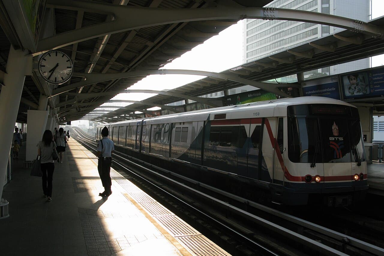 Phaya Thai BTS Station