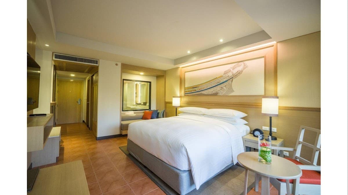 Phuket Marriott Resort & Spa, Merlin Beach