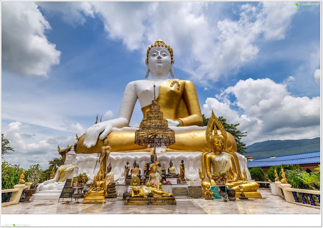 Wat Phra That Doi Kham