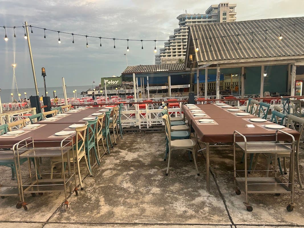 Chaolay Seafood Hua Hin