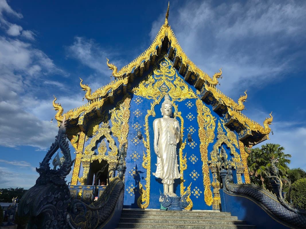 Rong Suea Ten Temple 2