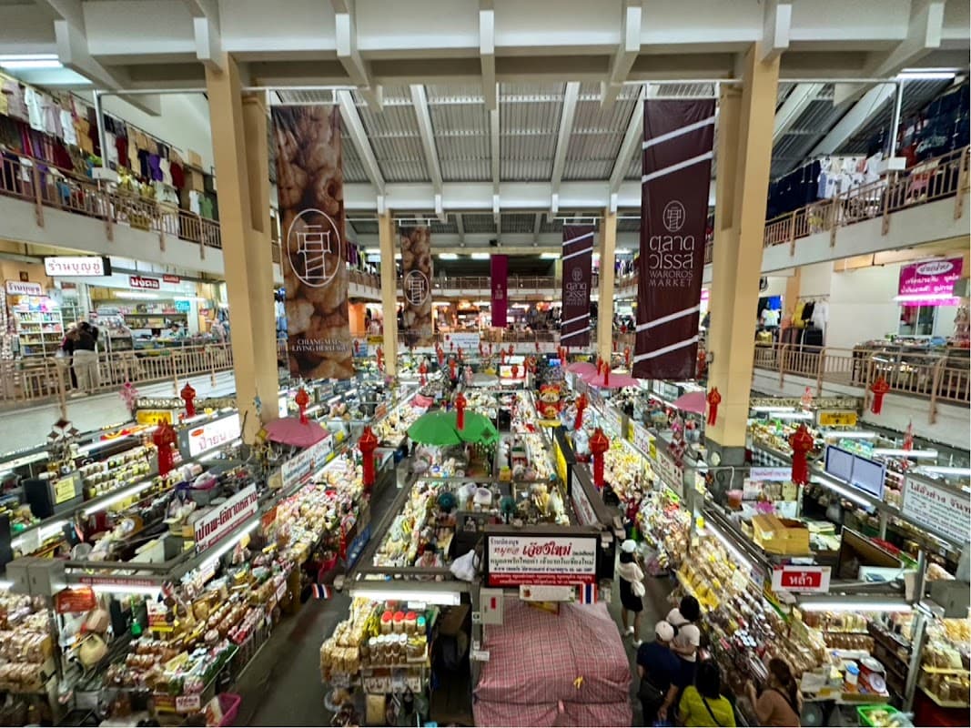 Waroros Market 2