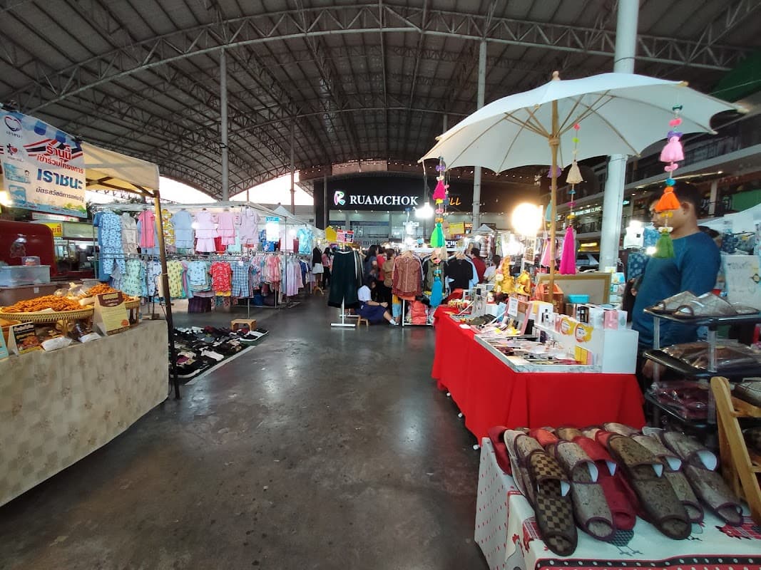 Ruamchok Mall 3
