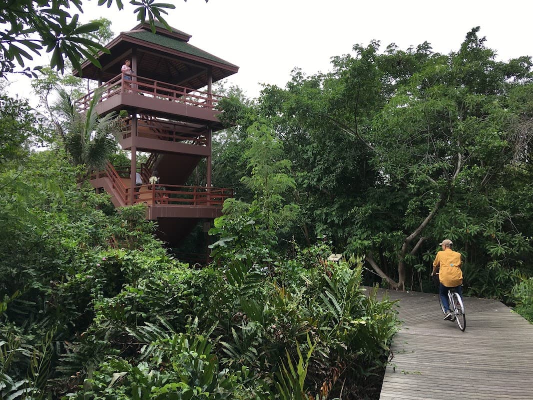 Sri Nakhon Khuean Khan Park and Botanical Garden 3