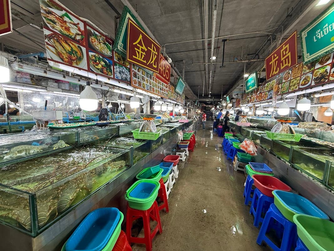 Banzaan Fresh Market 2