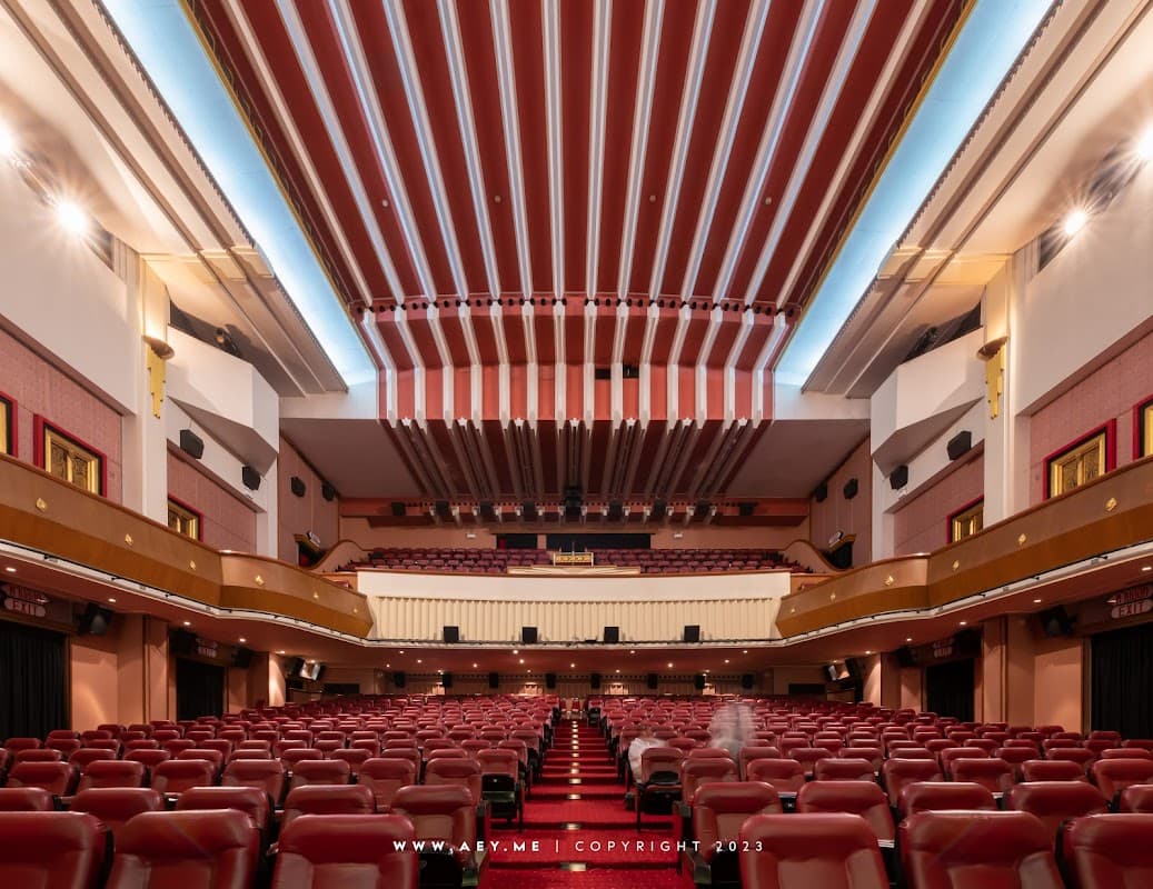 Sala Chalermkrung Royal Theatre