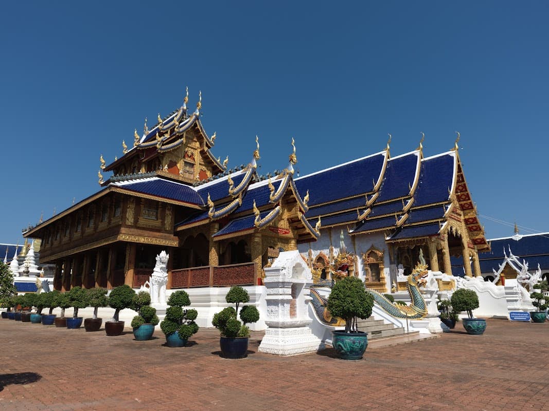 Wat Den Sali Sri Muang Kaen (Wat Ban Den)