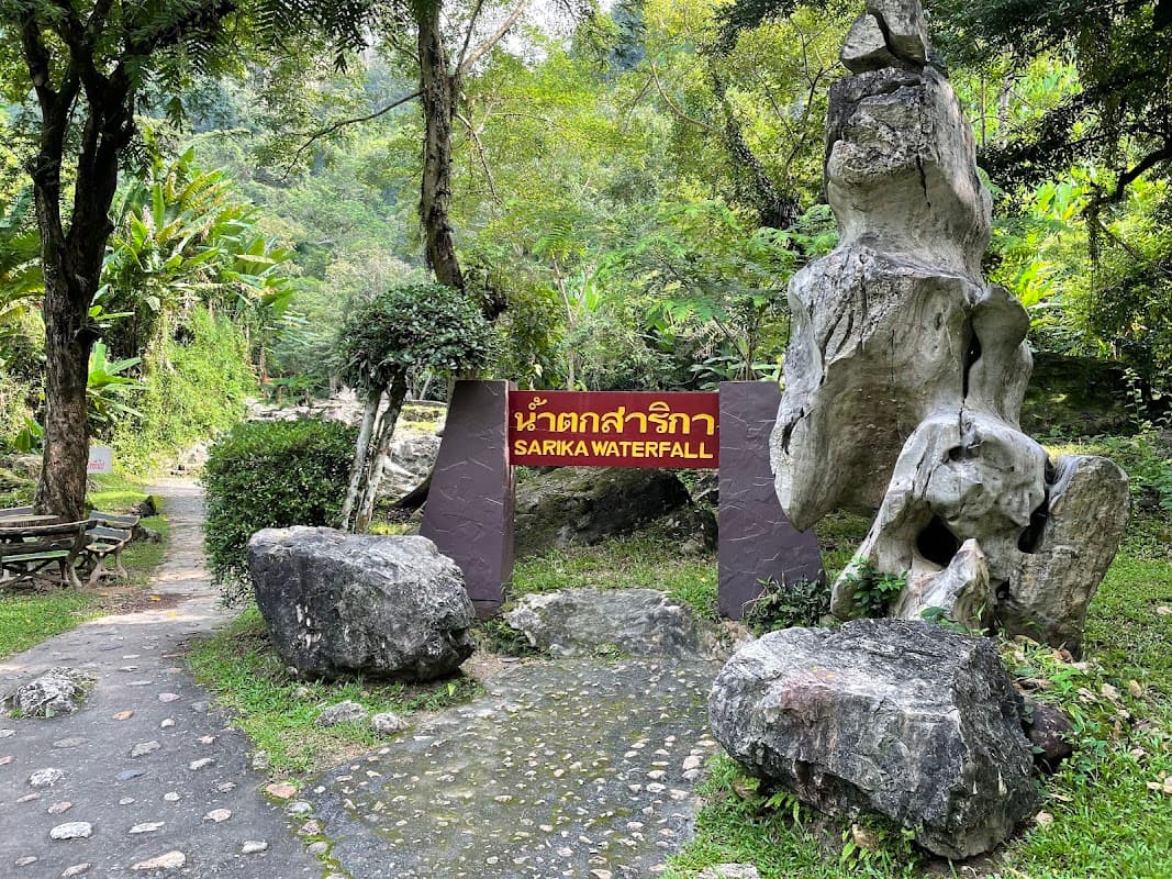 Sarika Waterfall 3
