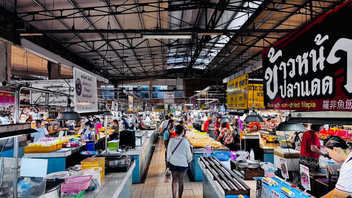 Siri Wattana Market 3